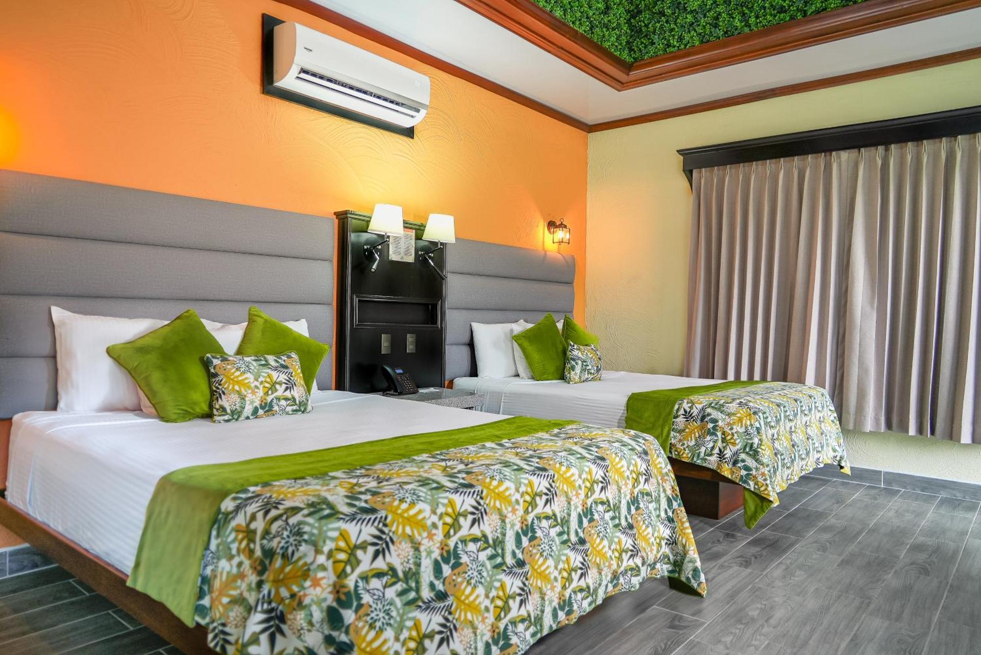 Hotel Arenal Springs Resort & Spa La Fortuna ภายนอก รูปภาพ