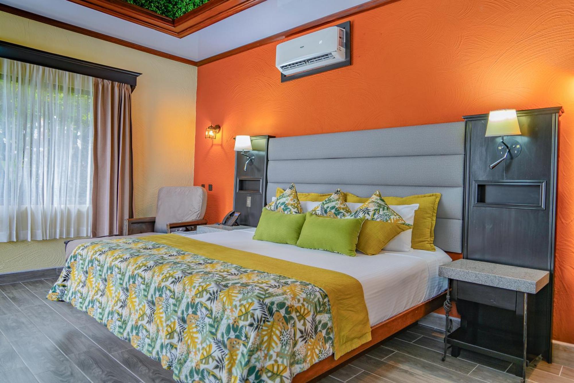Hotel Arenal Springs Resort & Spa La Fortuna ภายนอก รูปภาพ